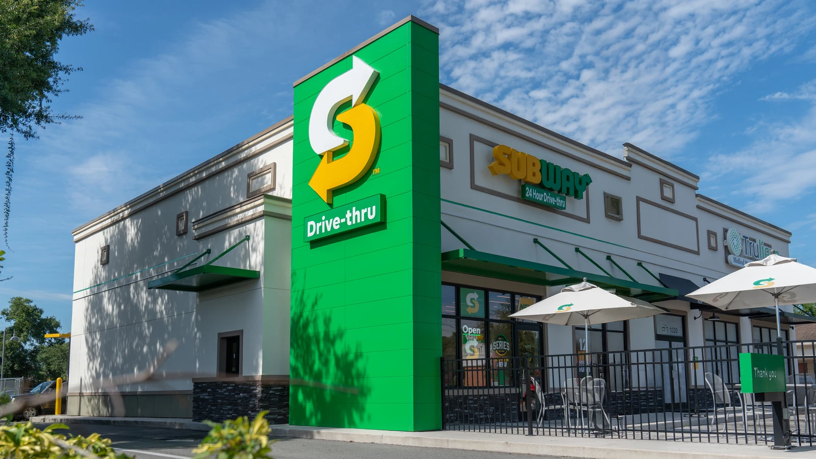 Subway restaurant exterior in Orlando, official Subway press photography